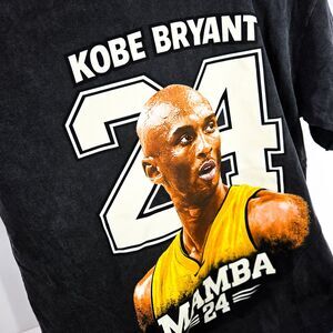 Tilly's Kobe Bryant Black Mamba 24 Heavyweight Graphic Tee Faded Black Sz M